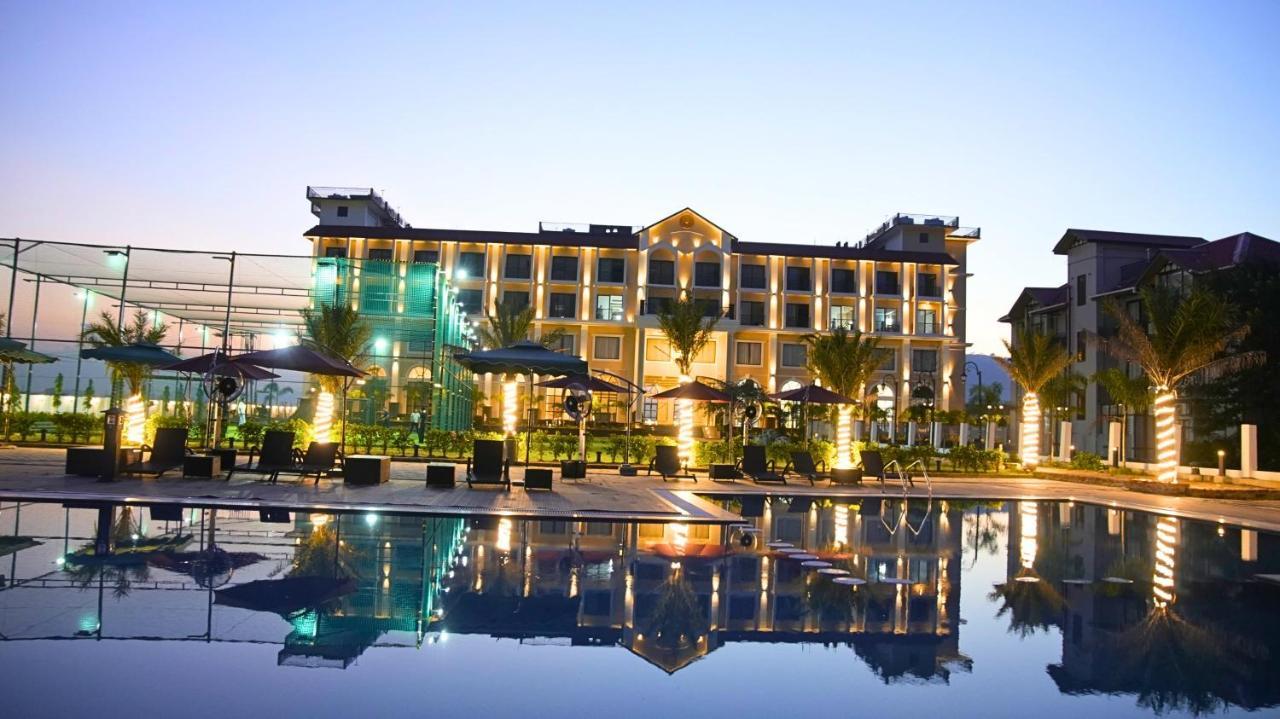 Mystique Mayong Raja Mayang Ngoại thất bức ảnh