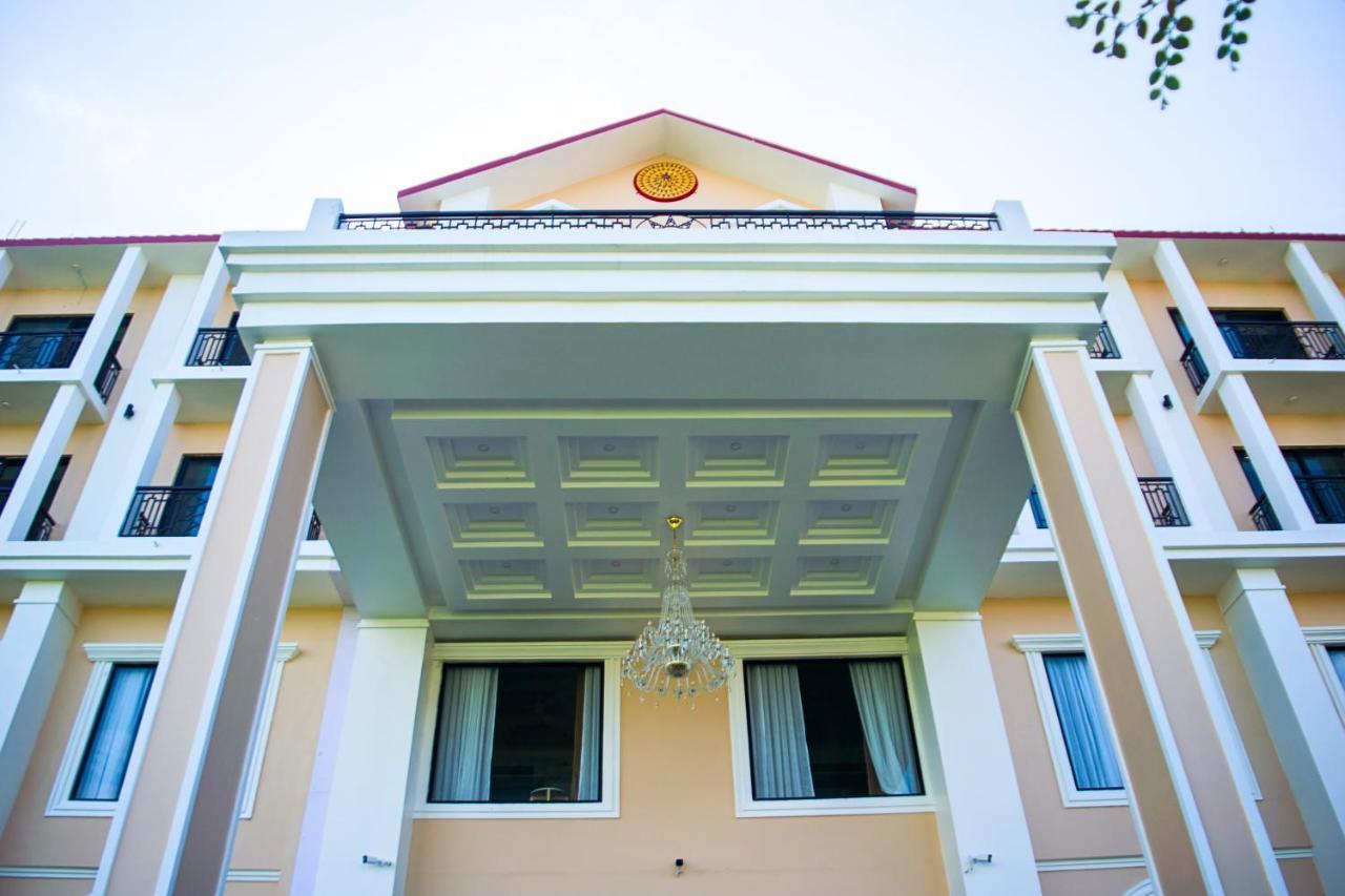 Mystique Mayong Raja Mayang Ngoại thất bức ảnh