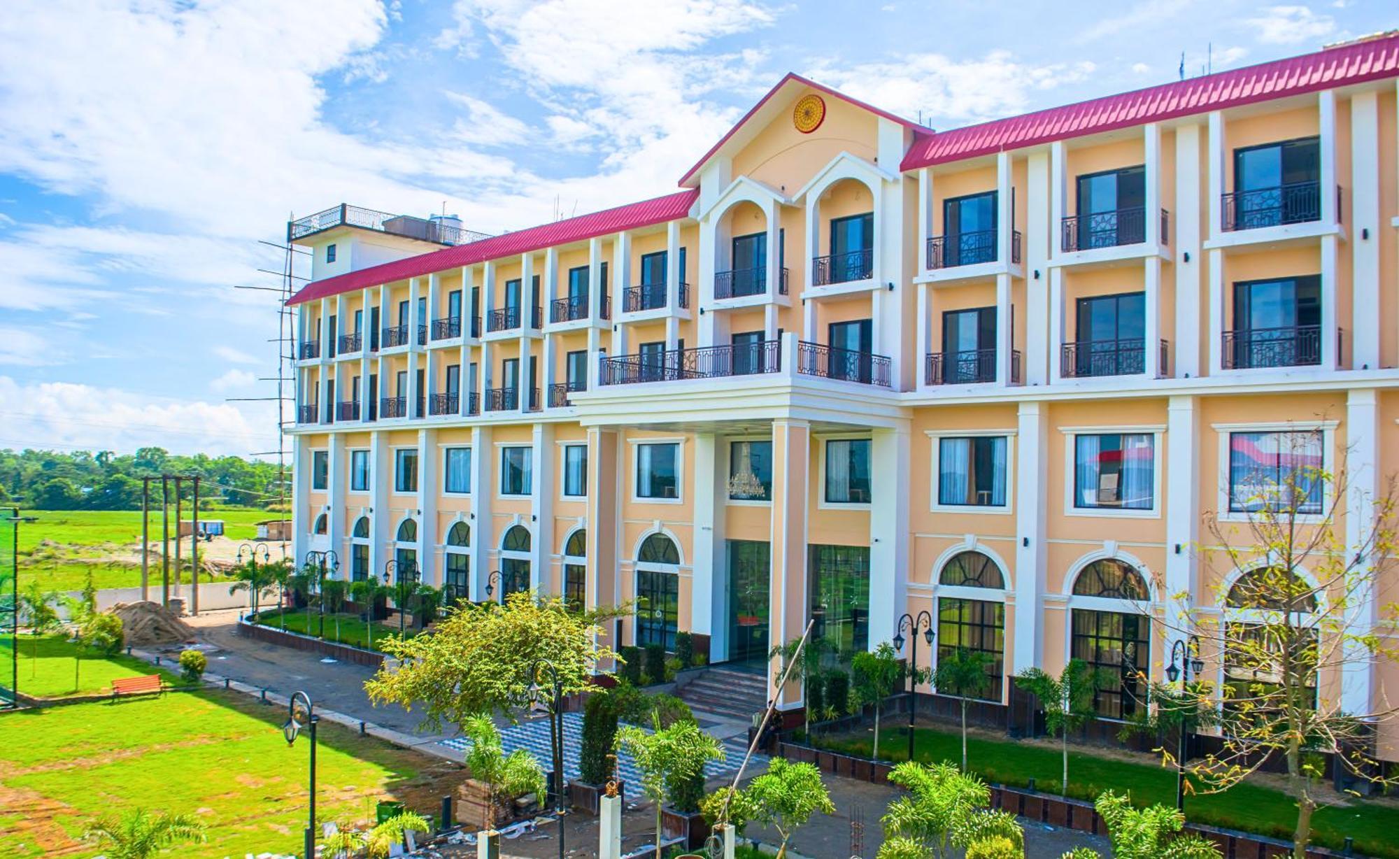 Mystique Mayong Raja Mayang Ngoại thất bức ảnh